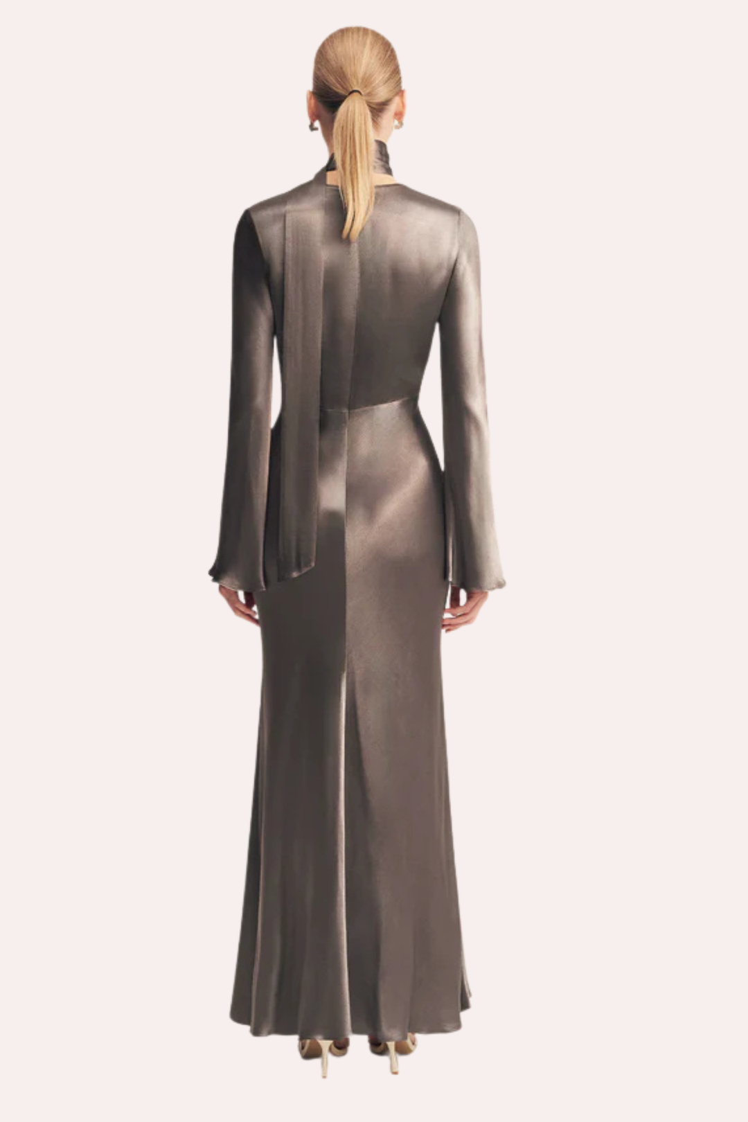La Lune Plunge | Undeniably Sophisticated