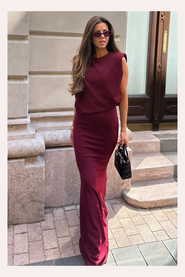Meave | Sophisticated Elegance